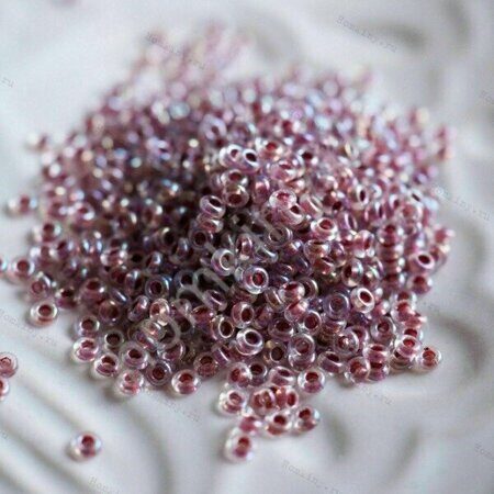 Купить Бисер Demi Round 11/0, #771 хрусталь/земляника радужный, окрашенный изнутри, 5г